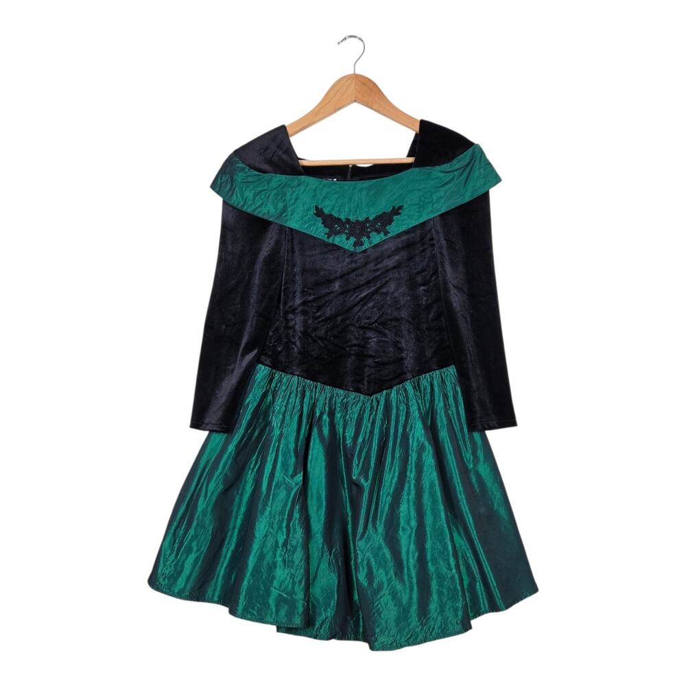 Vintage 90s Jazz Kids Dress 14 Green Taffeta Black Velvet Party Prom Dress